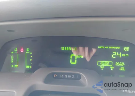 2005 Mercury Grand Marquis Ls/Lse from USA, damaged, VIN 2MEHM75W35X666628